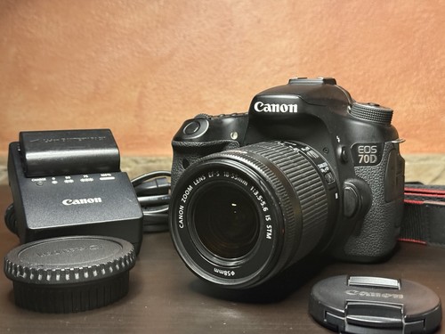 Canon eos 70d - +, obiettivo