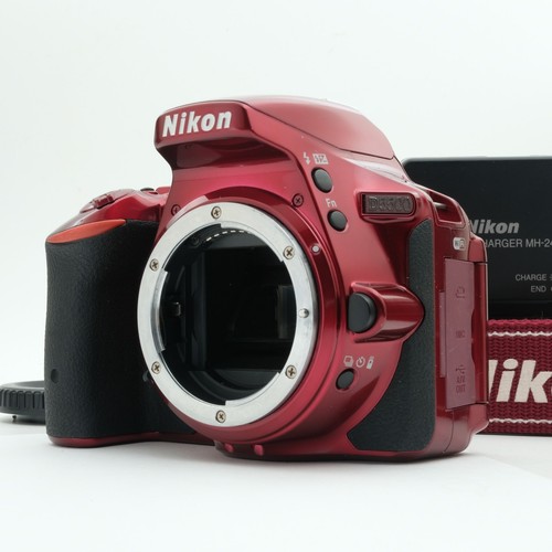 Nikon d5500 red sc350 - "sc350, mint"
